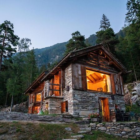 Resalbert Chalet Киавенна Экстерьер фото