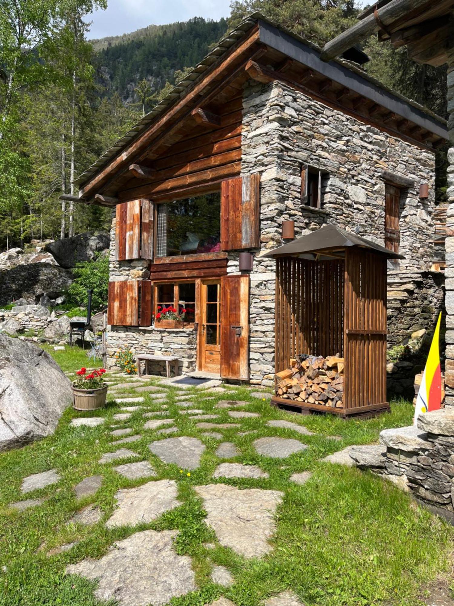 Resalbert Chalet Киавенна Экстерьер фото